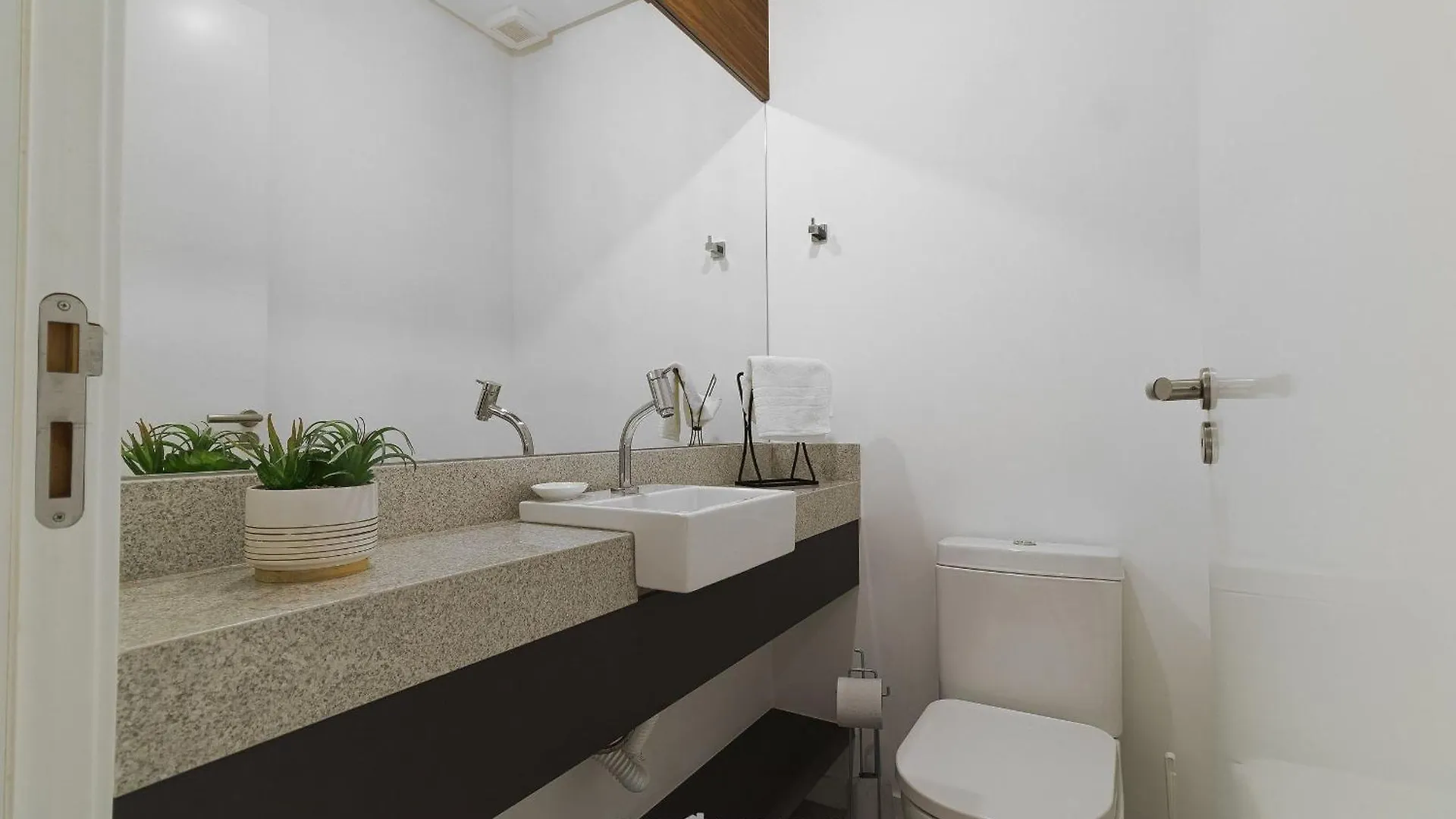 Apto Em Cond Thai Beach Home Spa Tbs1105 Florianópolis Brasil